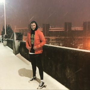 Meet your Posher, Drew